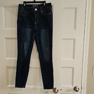 Women's Black Skinny Jeans